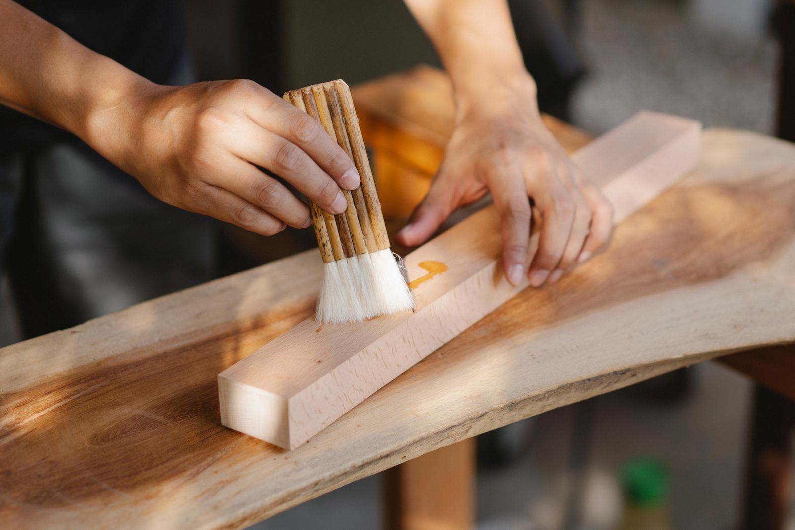 Entretenir le bois sans le dénaturer